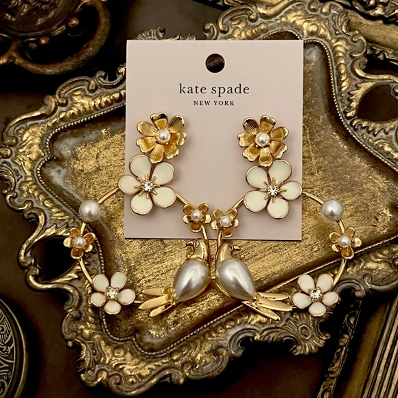 KATE SPADE • Spring Scene Flower Lovebirds Dove Hoop Earrings - Picture 4 of 5